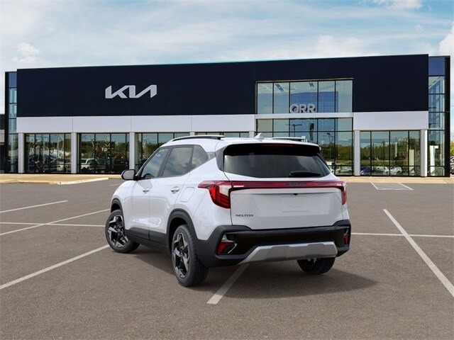 2025 Kia Seltos S photo 2