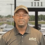 Staff member Lavell Vinson from 5bf99cebfea1