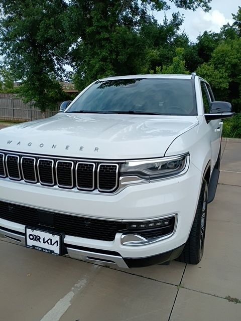 2024 Jeep Wagoneer Series II's photo