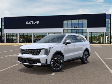 2025 Kia Sorento S SUV