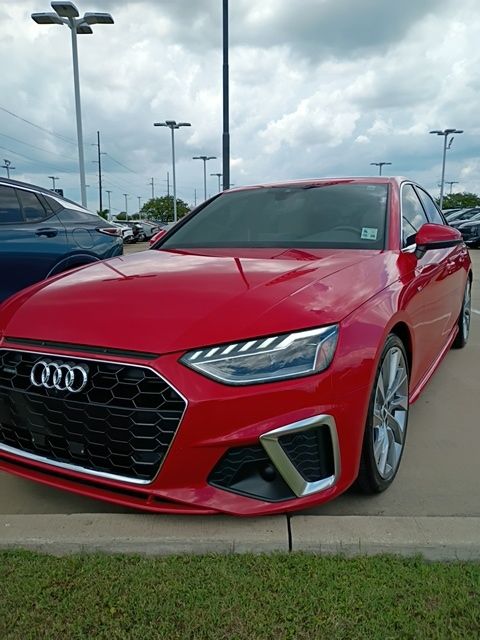 2021 Audi A4 45 quattro S tronic Premium Plus's photo