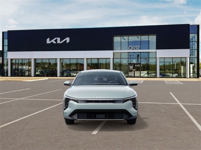 2025 Kia K4 EX photo 2