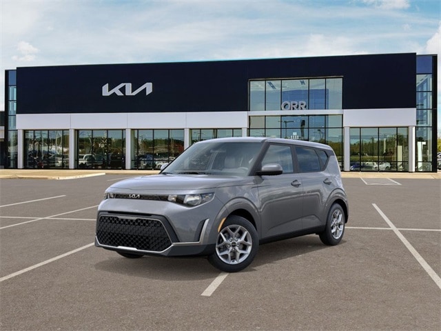 2025 Kia Soul LX's photo