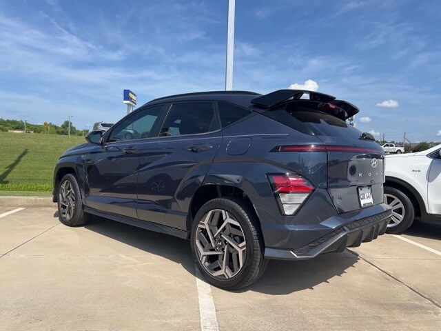 2024 Hyundai Kona N Line photo 2