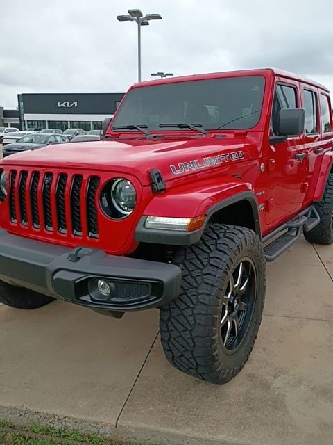 2023 Jeep Wrangler Sahara's photo