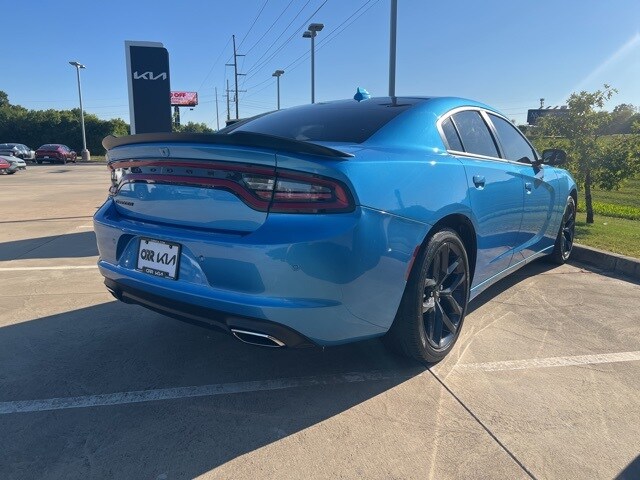 2023 Dodge Charger SXT photo 4