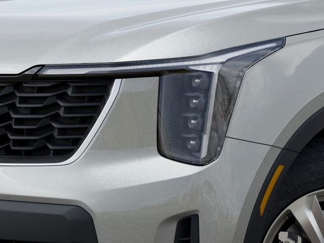 2026 Kia Sorento LX - Photo 10