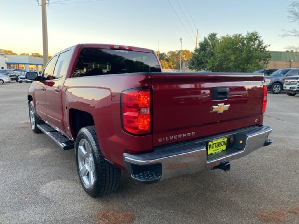 Used 2018 Chevrolet Silverado 1500 LT w/1LT Truck Crew Cab