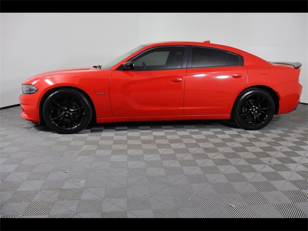 Used 2018 Dodge Charger R/T Sedan