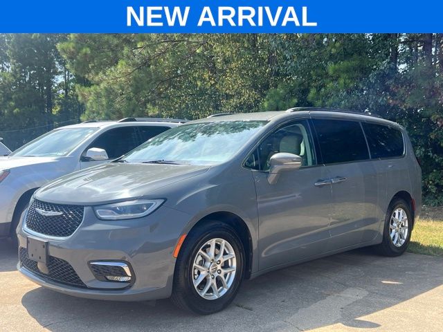 Used 2021 Chrysler Pacifica Touring L