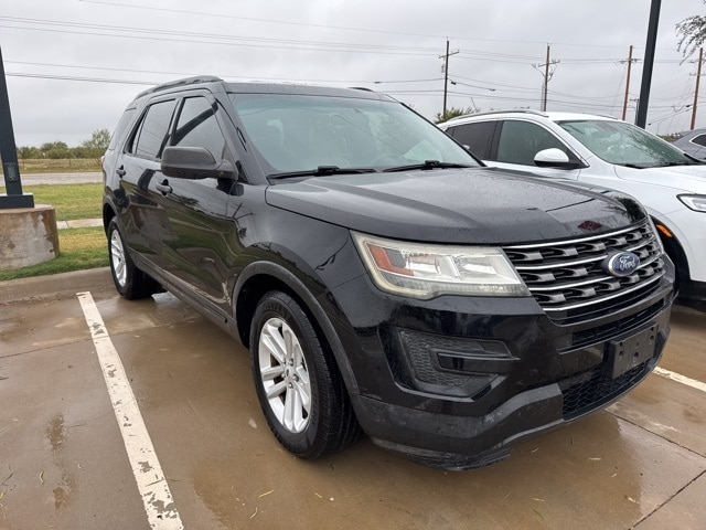2017 Ford Explorer Base