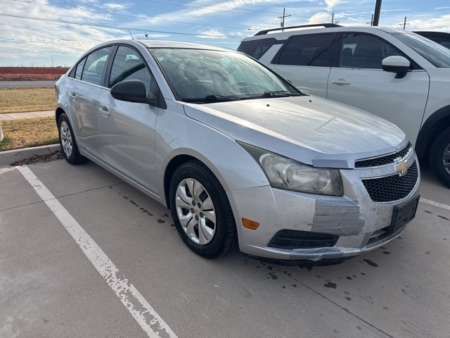 2012 Chevrolet Cruze LS's photo