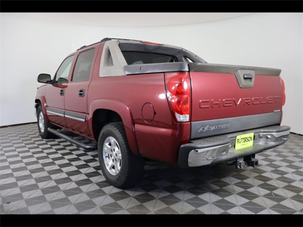Used 2005 Chevrolet Avalanche 1500 Truck Crew Cab