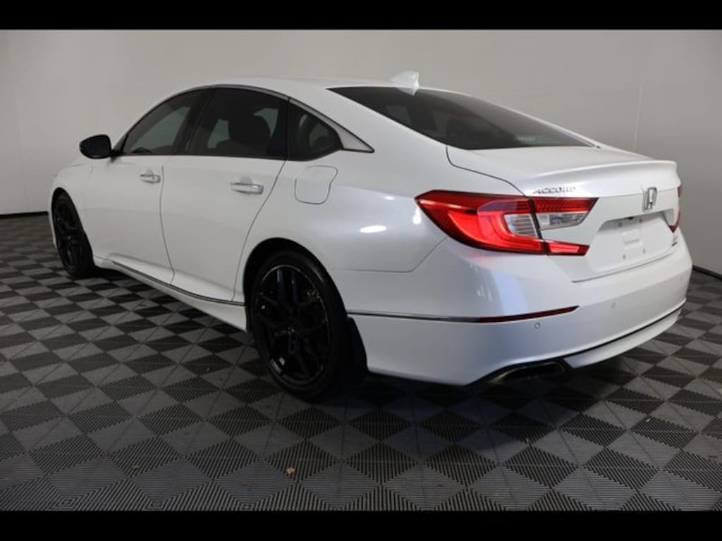 Used 2020 Honda Accord Touring 2.0T Sedan