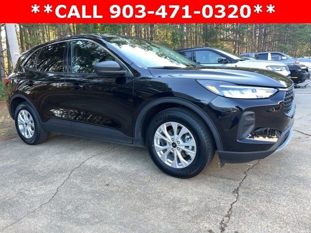 2024 Ford Escape Active's photo