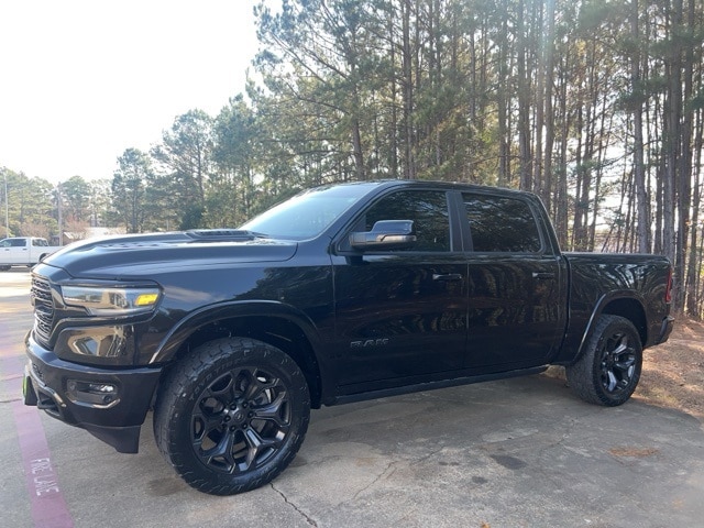 2023 RAM Ram 1500 Pickup Limited's photo