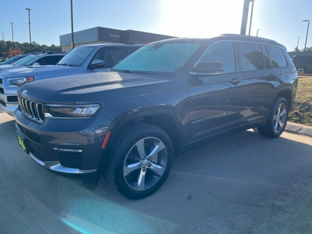 Used 2022 Jeep New Grand Cherokee Limited SUV