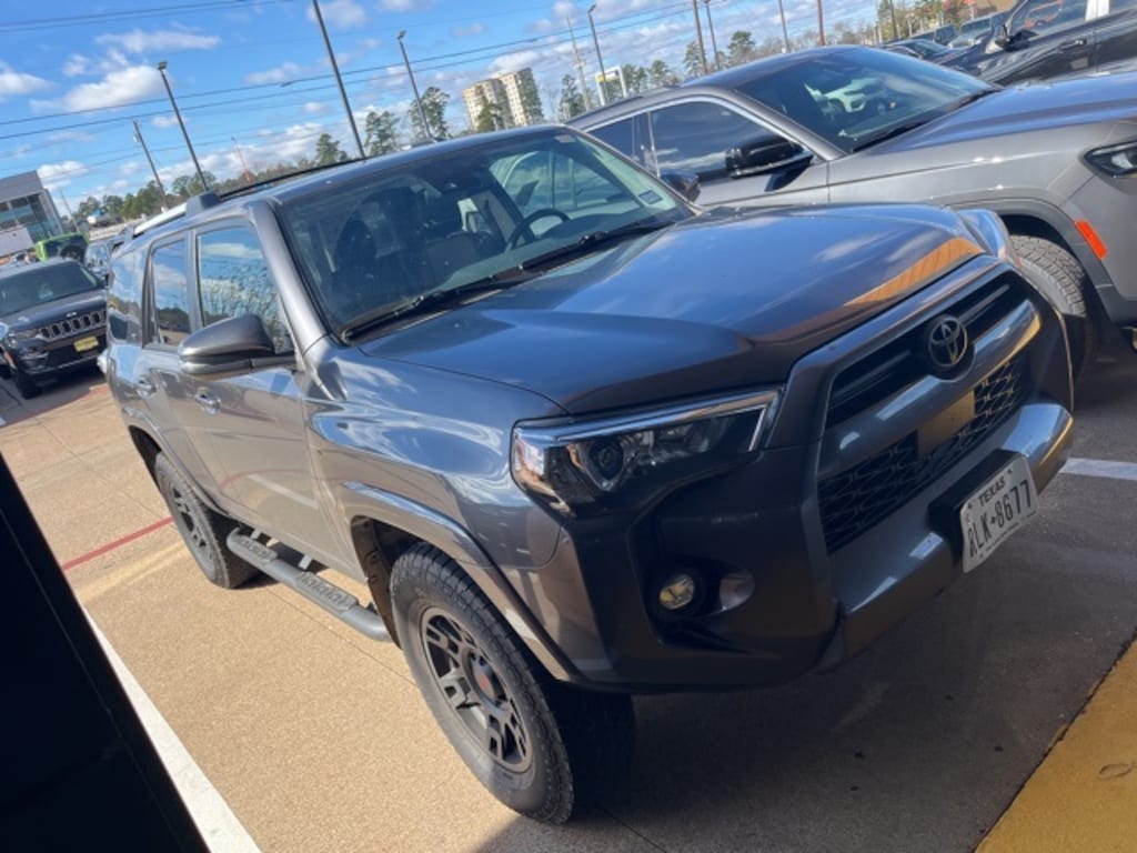 Used 2022 Toyota 4Runner SR5 Premium SUV