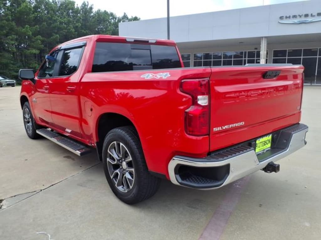 Used 2024 Chevrolet Silverado 1500 LT w/1LT Truck Crew Cab