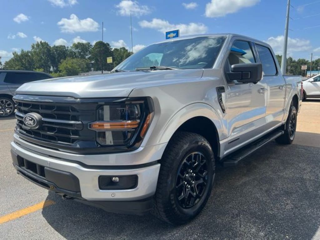 Used 2024 Ford F-150 XLT Truck SuperCrew Cab