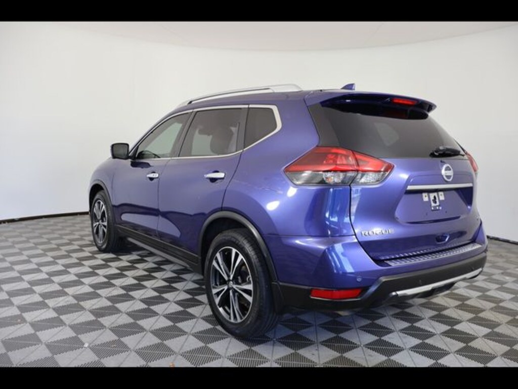 Used 2020 Nissan Rogue SV SUV