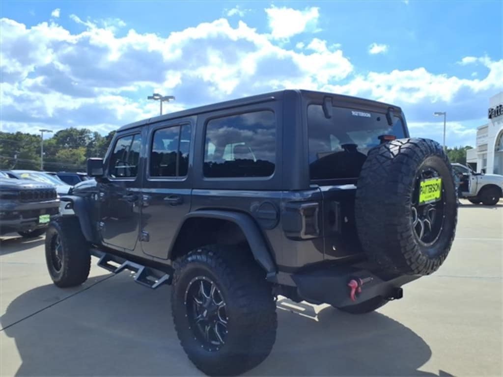 Used 2020 Jeep Wrangler Unlimited Sport SUV