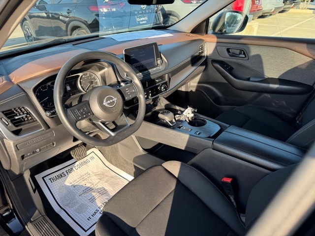 Used 2023 Nissan Rogue S with VIN 5N1BT3AA1PC907319 for sale in Kilgore, TX