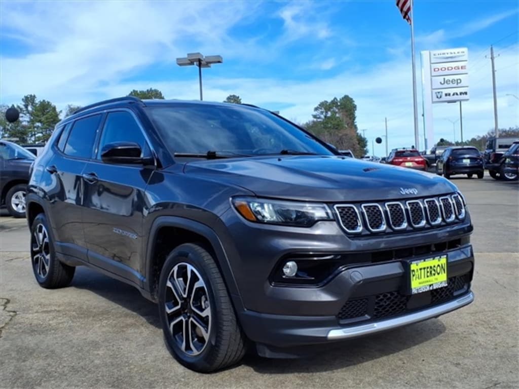 Used 2024 Jeep Compass Limited SUV