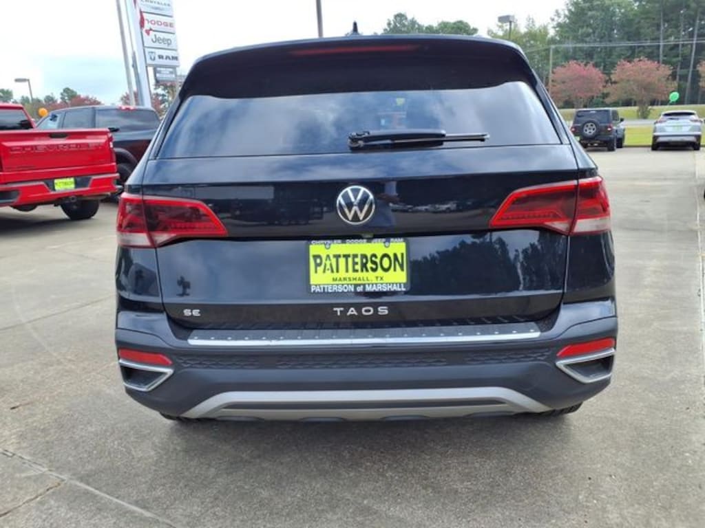 Used 2022 Volkswagen Taos 1.5T SE SUV
