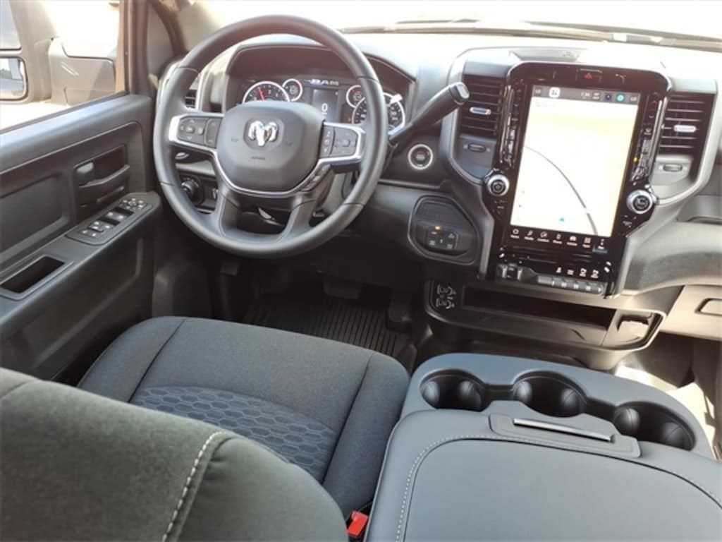 New 2026 Ram 2500 WARLOCK CREW CAB 4X4 6'4 BOX Pickup