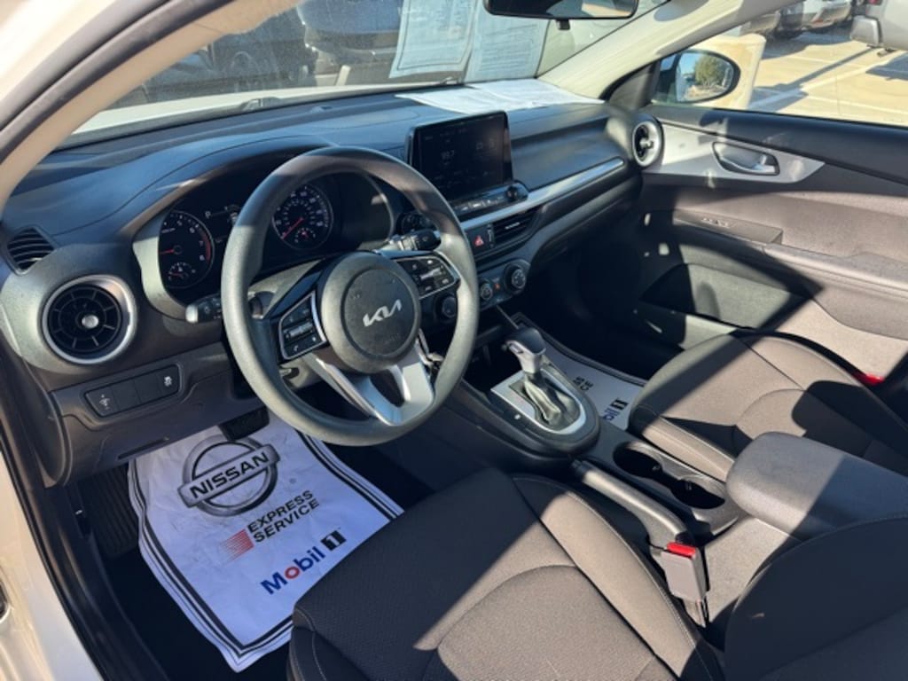 Used 2023 Kia Forte LXS Sedan