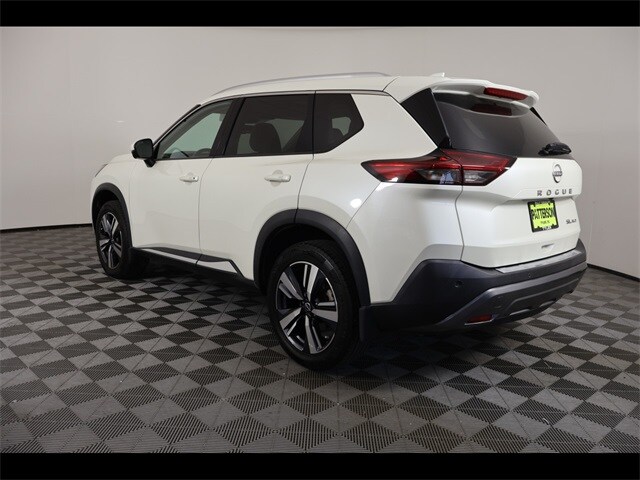 2022 Nissan Rogue SL photo 4