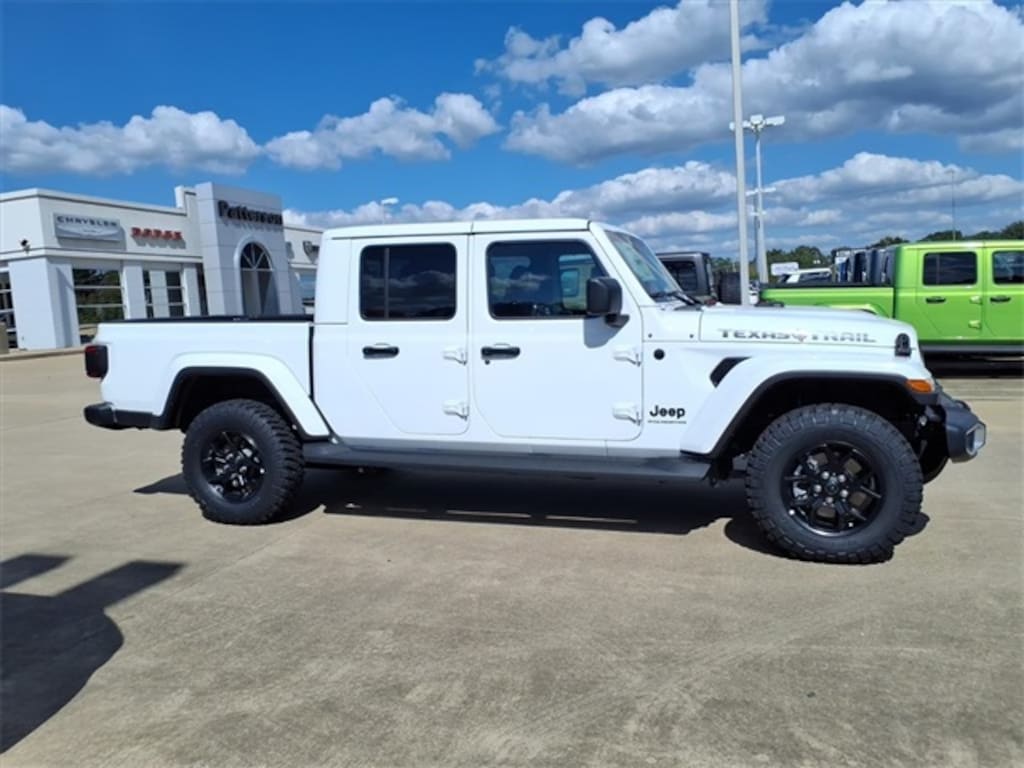 New 2025 Jeep Gladiator TEXAS TRAIL 4X4 Pickup