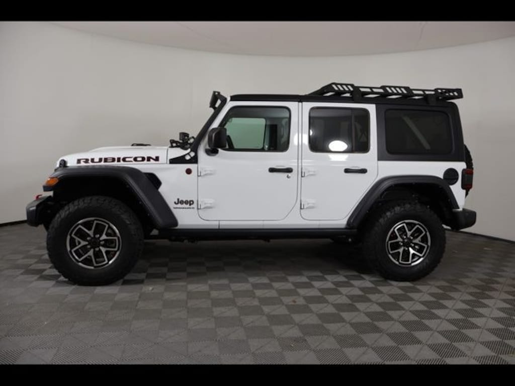 Used 2024 Jeep Wrangler Rubicon SUV
