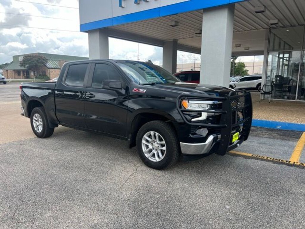 Used 2022 Chevrolet Silverado 1500 LT w/1LT Truck Crew Cab