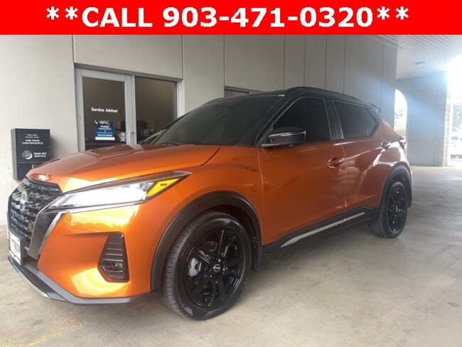 2023 Nissan Kicks SR SUV