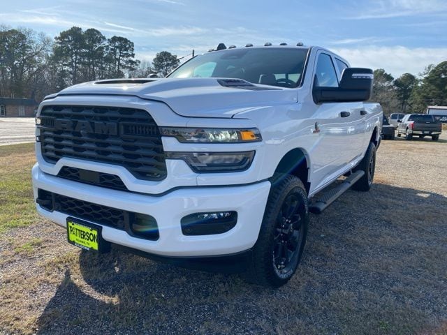 New 2026 Ram 2500 BLACK EXPRESS CREW CAB 4X4 6'4 BOX