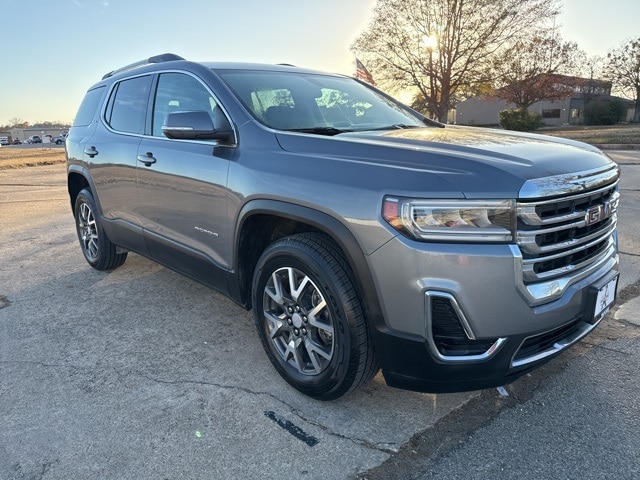 2021 GMC Acadia SLE's photo