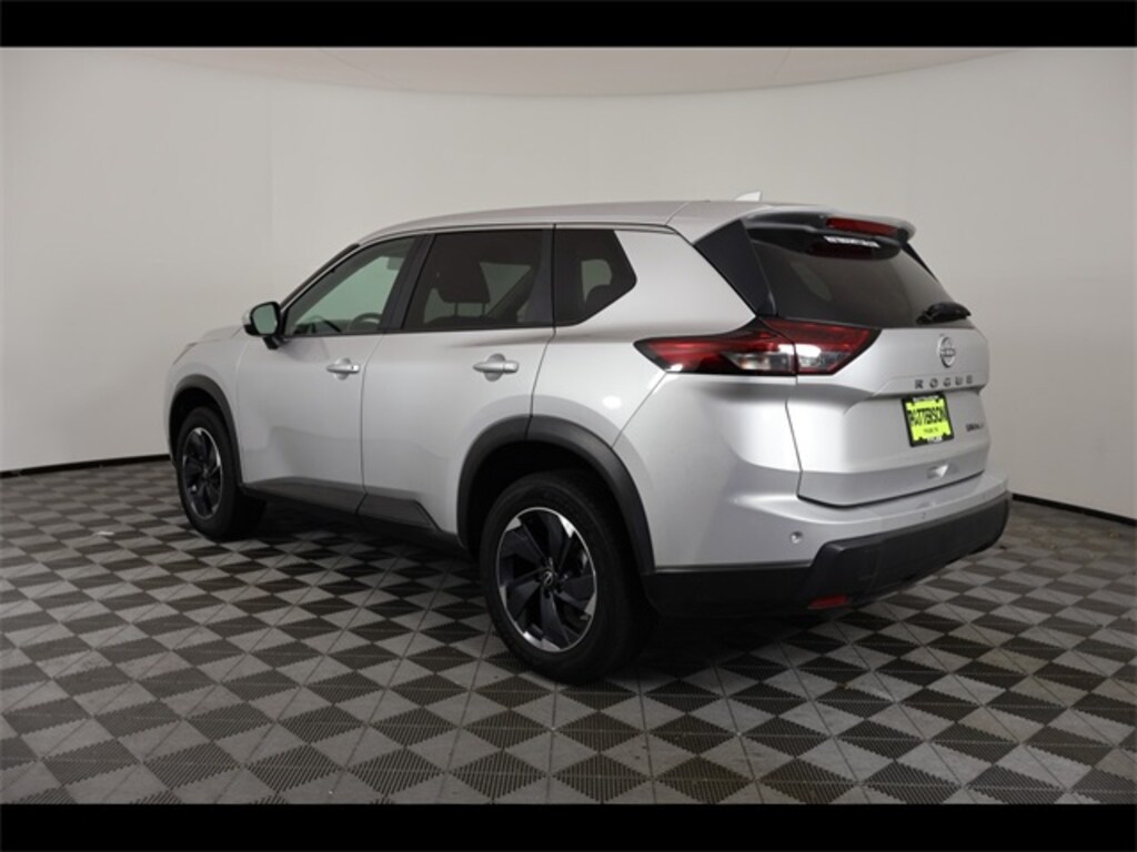 Used 2024 Nissan Rogue SV SUV