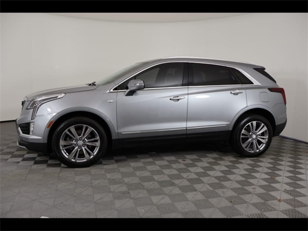 Used 2025 CADILLAC XT5 Premium Luxury SUV