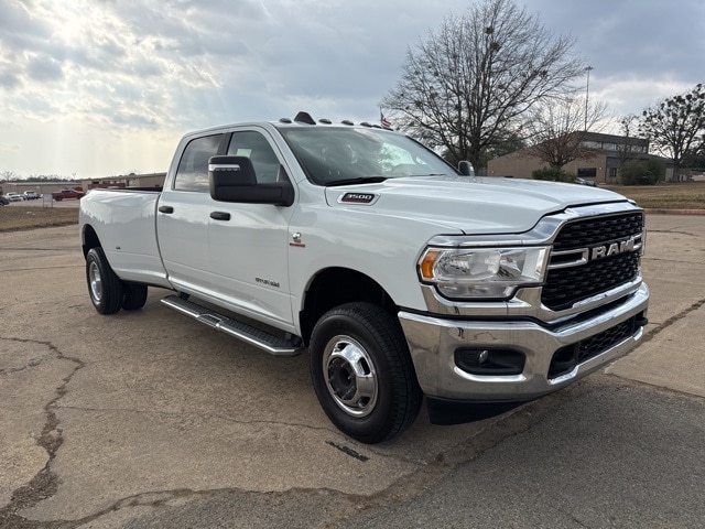 2024 RAM Ram 3500 Pickup Big Horn's photo