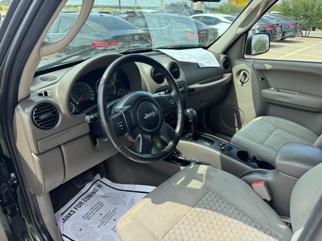 Used 2006 Jeep Liberty Sport with VIN 1J4GL48576W266399 for sale in Kilgore, TX