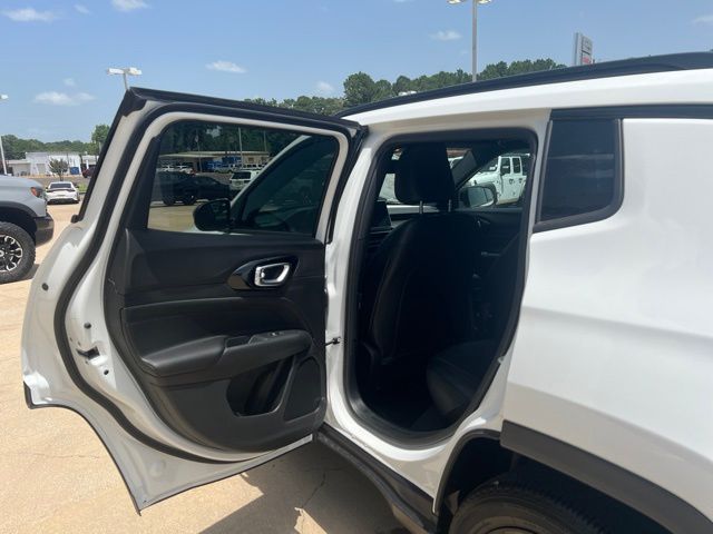 2026 Jeep Compass Altitude - Photo 10
