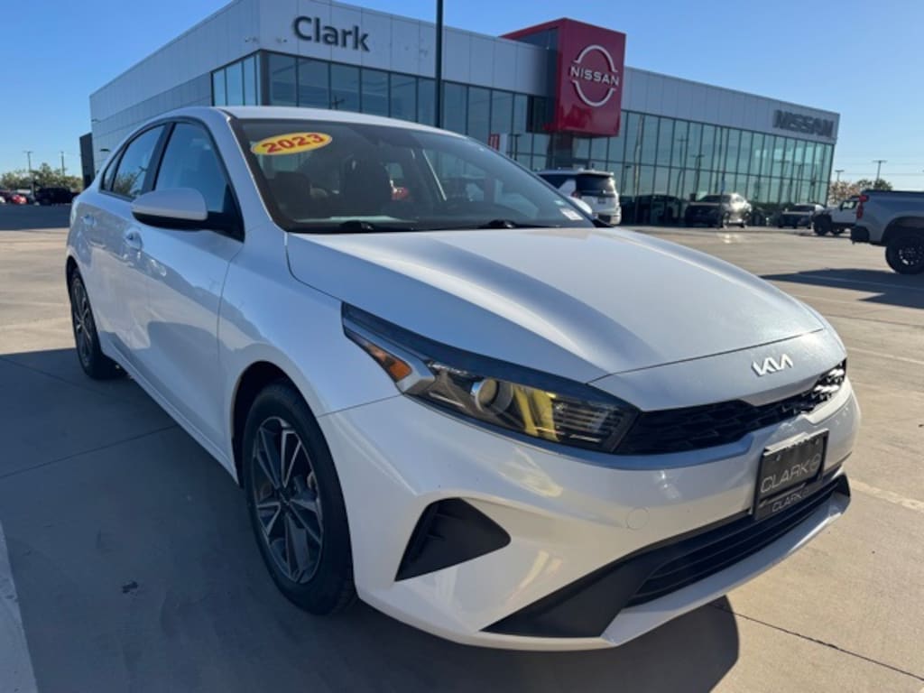 Used 2023 Kia Forte LXS Sedan