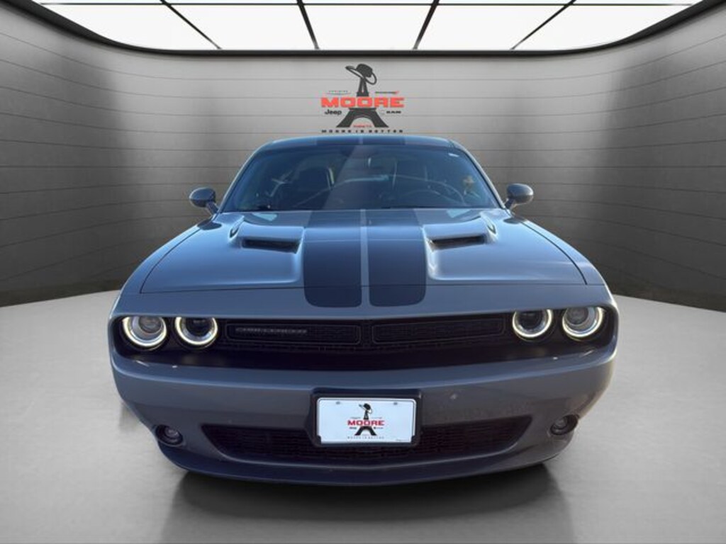 Used 2017 Dodge Challenger SXT Coupe