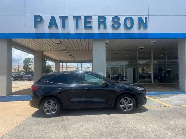Used 2024 Ford Escape ST-Line