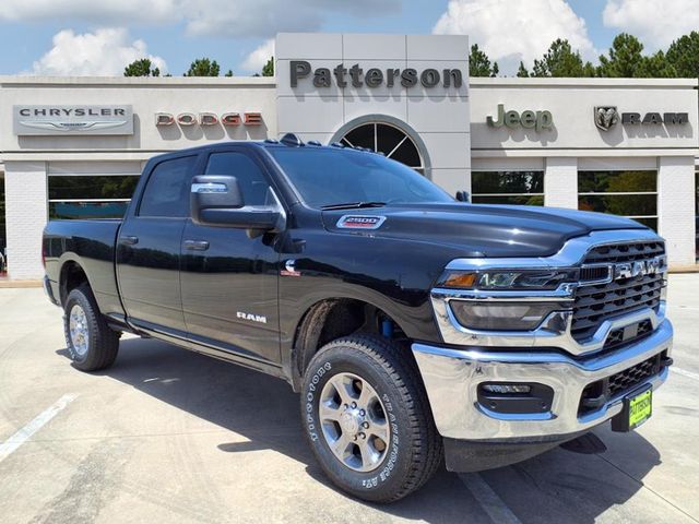 New 2025 Ram 2500 LONE STAR CREW CAB 4X4 6'4 BOX