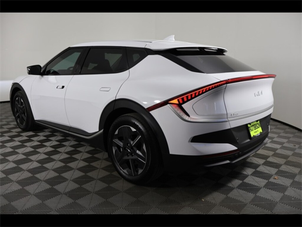 Used 2025 Kia EV6 Light Long Range SUV
