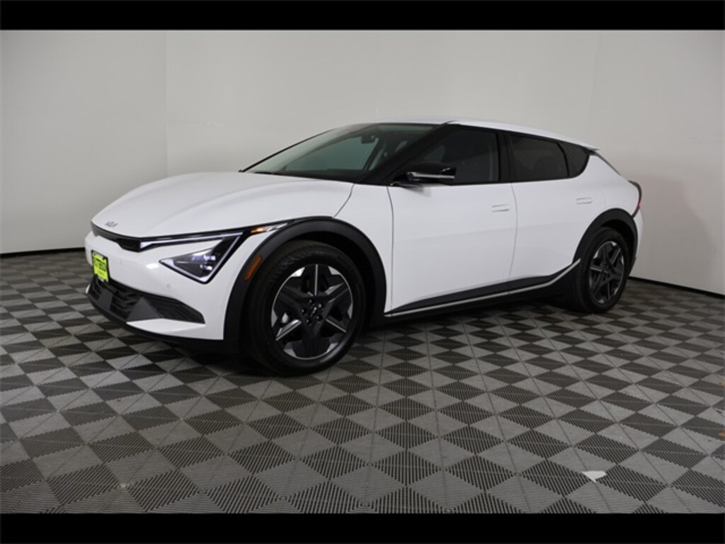 Used 2025 Kia EV6 Light Long Range SUV