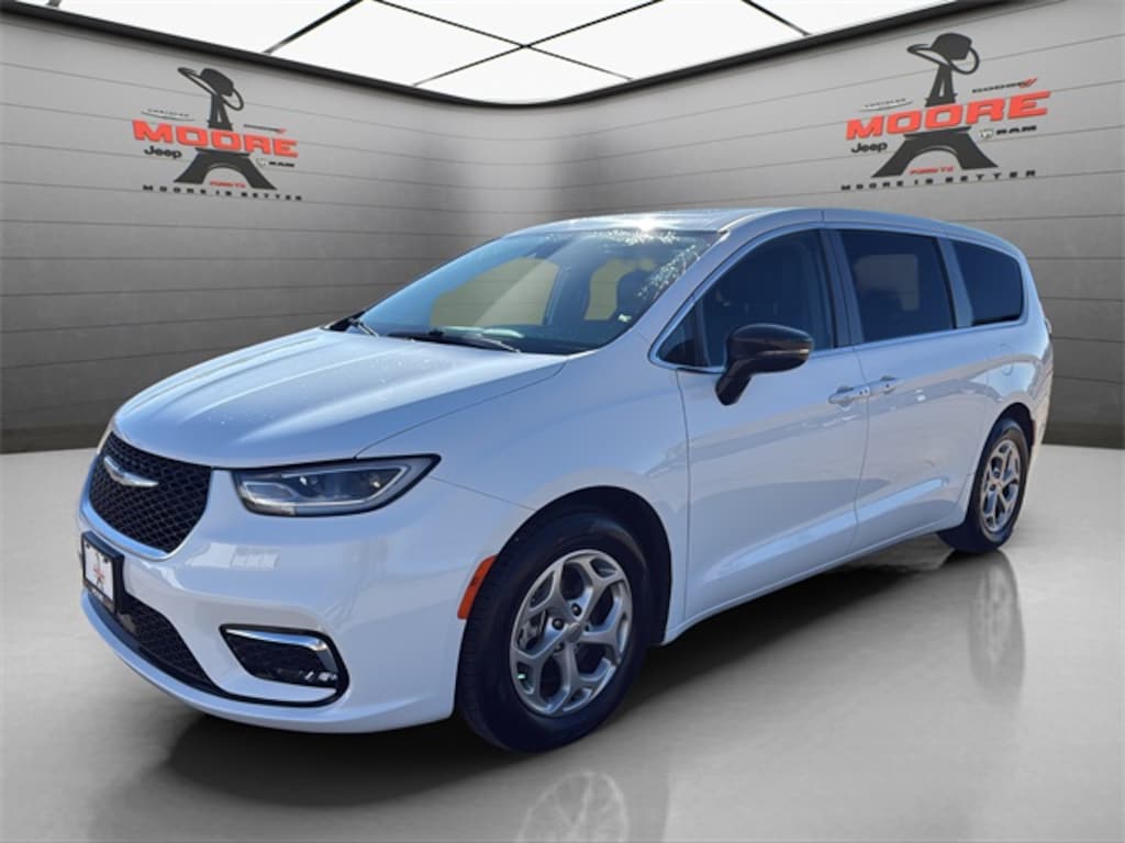 Used 2024 Chrysler Pacifica Limited Van Passenger Van